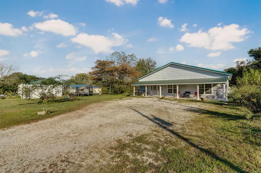 120 W Main Street, Phillipsburg, MO 65722 - Image #2