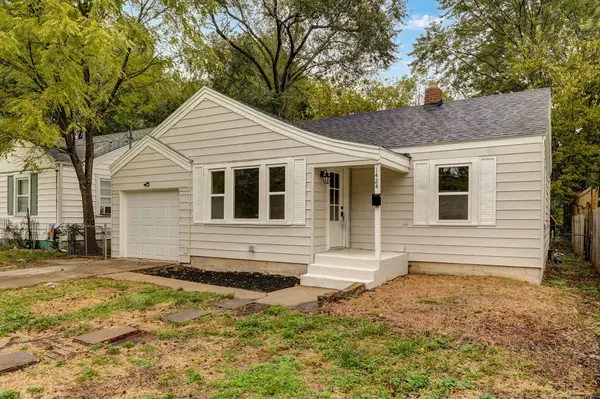 1424 S Rogers Avenue, Springfield, MO 65804