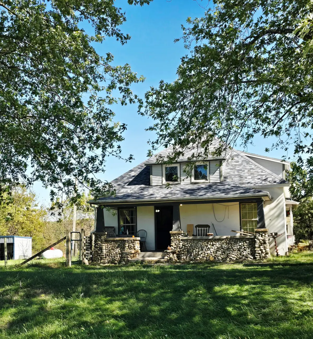 1122 N Buffalo Street, Marshfield, MO 65706 - Image #1