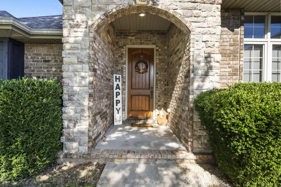 5817 W Alexa Lane, Springfield, MO 65802 - Image #3