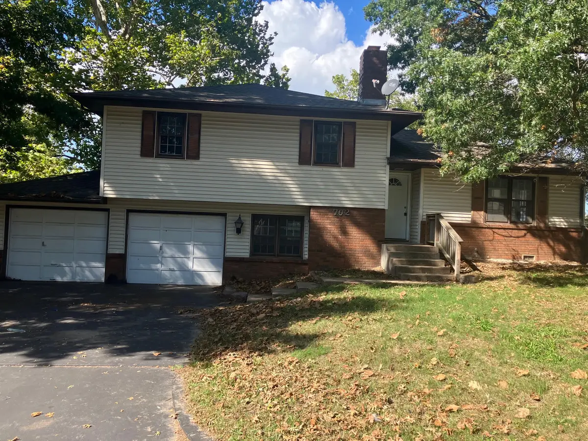 702 Crestview Drive, Monett, MO 65708 - Image #1