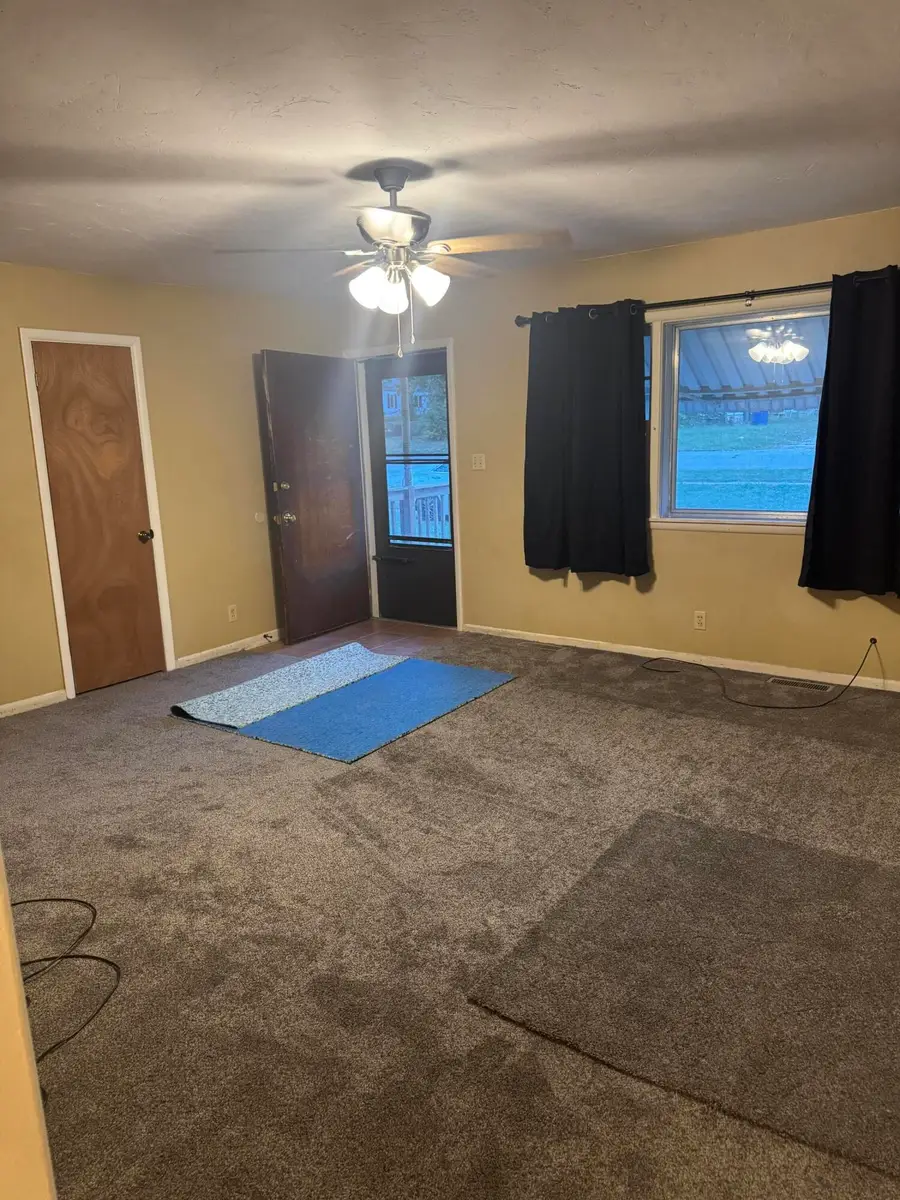 1529 N Fremont Avenue, Springfield, MO 65803 - Image #2