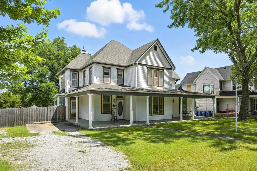 340 W Brook Street, Neosho, MO 64850 - Image #2