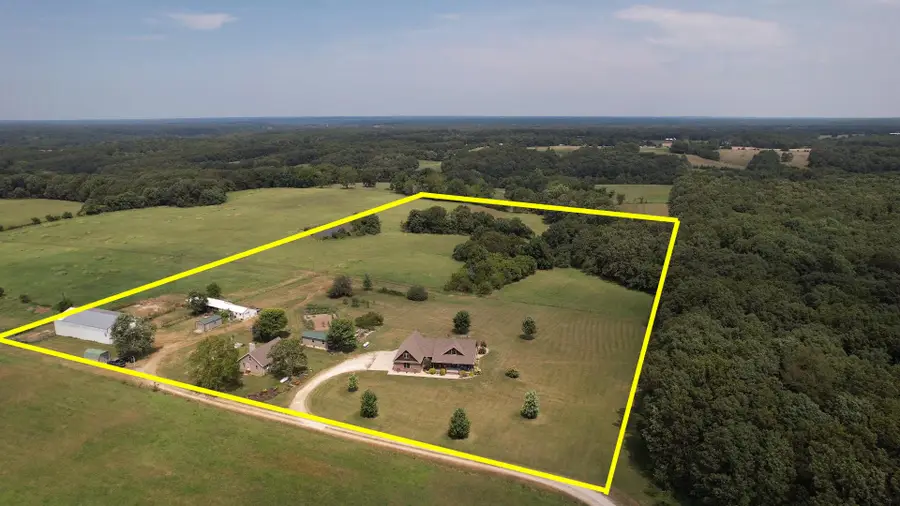 318 Little Creek Drive, Fordland, MO 65652 - Image #2