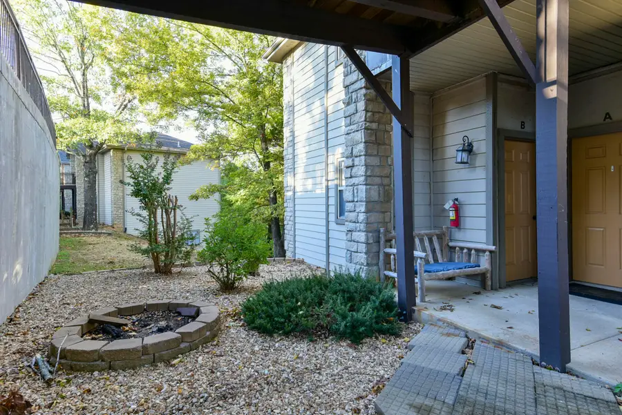 131 Oak Lane, Branson West, MO 65737 - Image #2