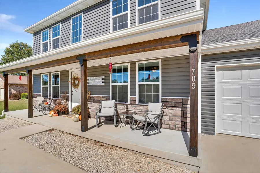 709 Valley Lane, Stockton, MO 65785 - Image #2