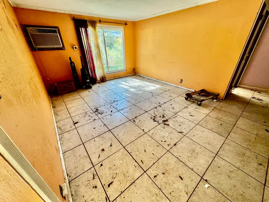 821 W Atlantic Street, Branson, MO 65616 - Image #2