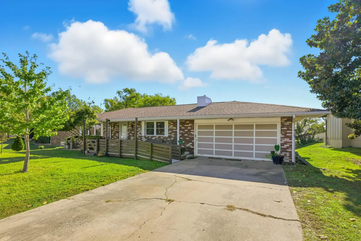 4010 College View Drive, Joplin, MO 64801 - Image #1