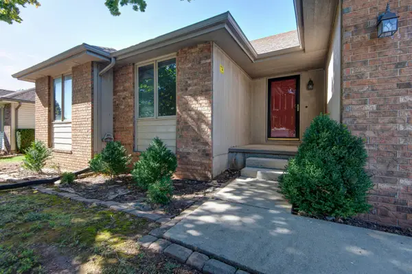 3243 S Nettleton Avenue, Springfield, MO 65807