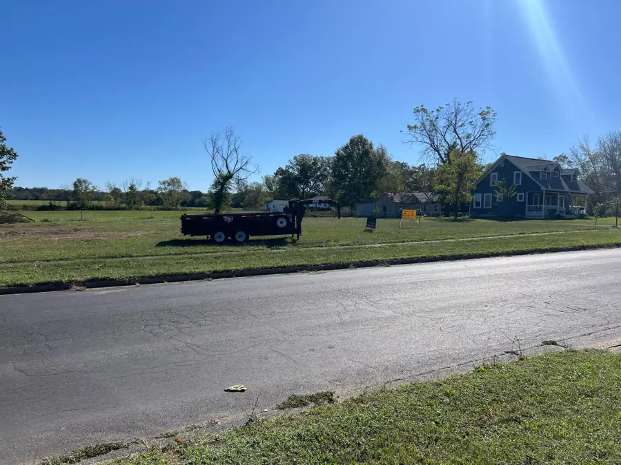 214 S Wall Street #2, Mountain Grove, MO 65711 - Image #2