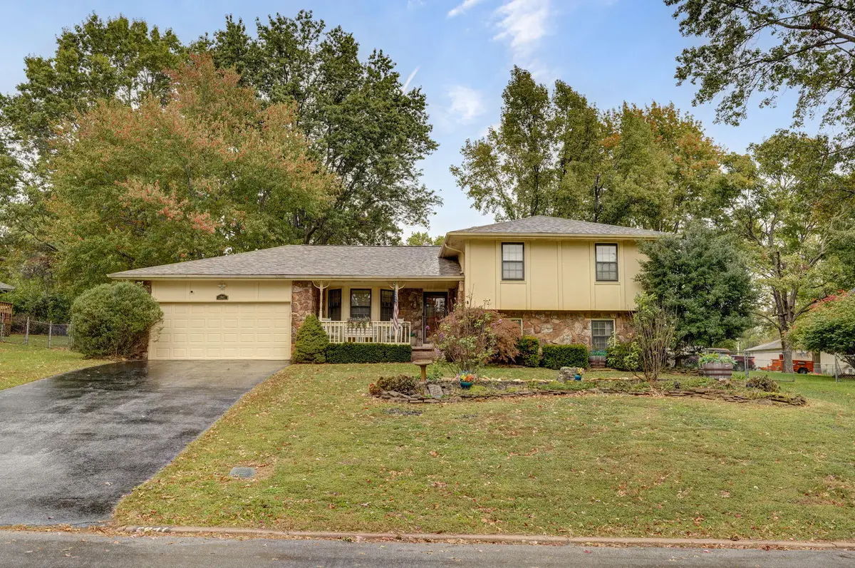 2047 W Blakey Street, Springfield, MO 65810 - Image #1
