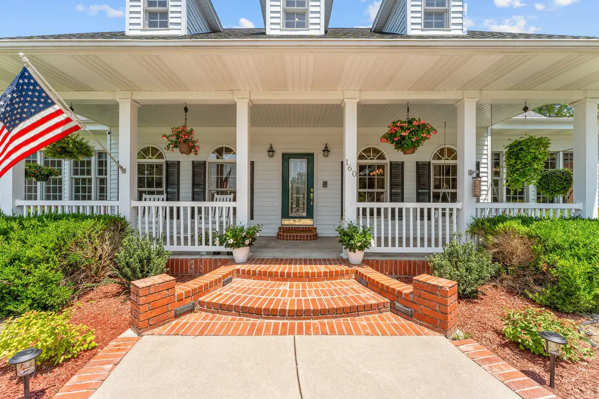 160 Brookside Court, Branson, MO 65616 - Image #1