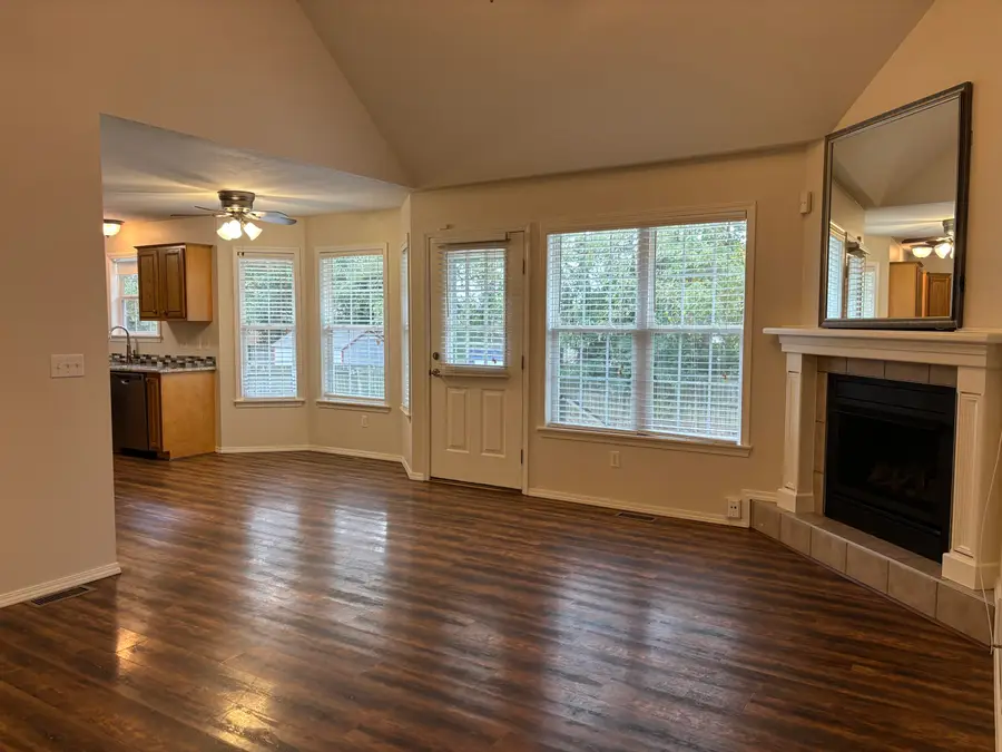 1623 S Burks Avenue, Springfield, MO 65807 - Image #3