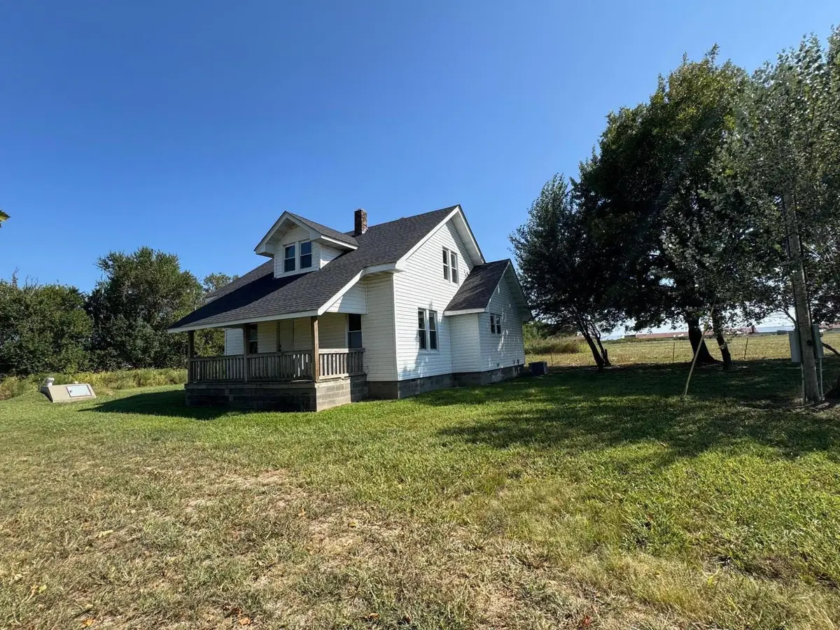 302 Maple Road, Sarcoxie, MO 64862 - Image #1