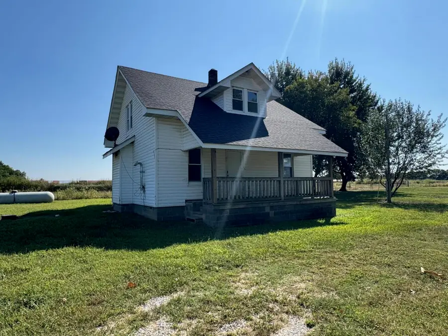 302 Maple Road, Sarcoxie, MO 64862 - Image #2