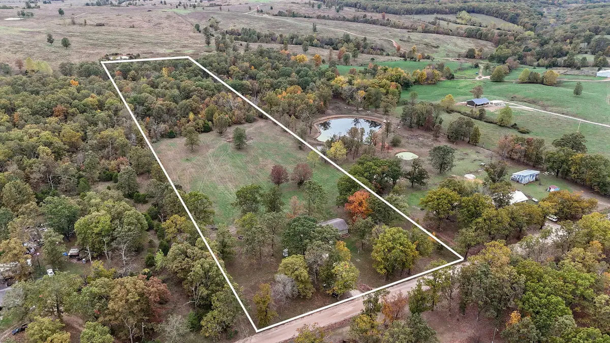 2582 River Road, Marshfield, MO 65706 - #1