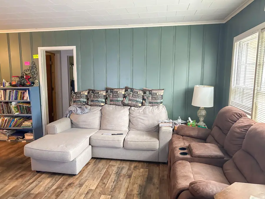 910 Renfrow Street, West Plains, MO 65775 - Image #2