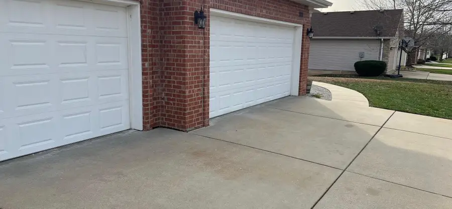 904 E Elizabeth Street, Republic, MO 65738 - #3