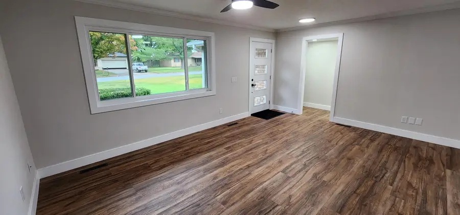 6830 W Lone Oak Street, Springfield, MO 65803 - Image #3