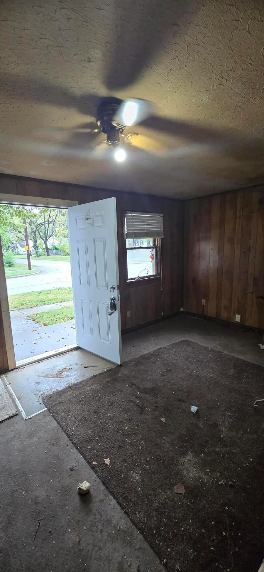 1301 N Rogers Avenue, Springfield, MO 65802 - Image #2