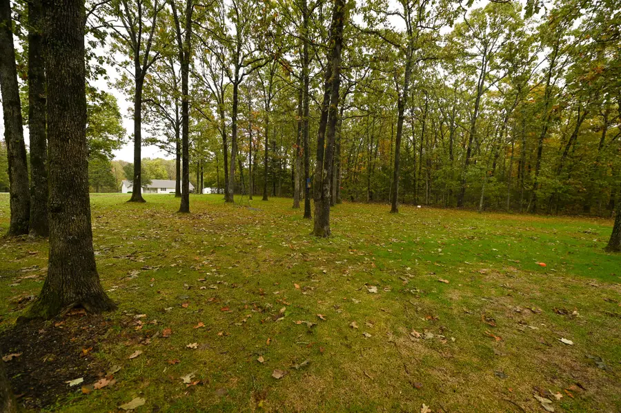 24900 Englewood, Lebanon, MO 65536 - Image #2