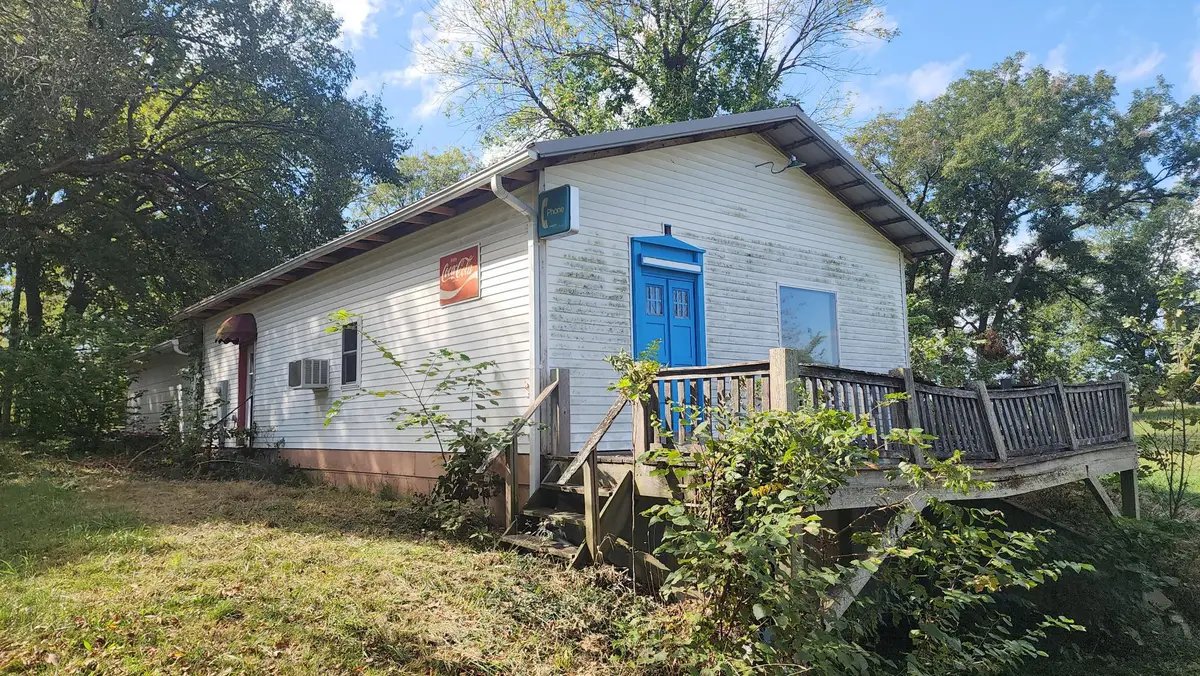 000 Mcpherson Street, Greenfield, MO 65661 - Image #1