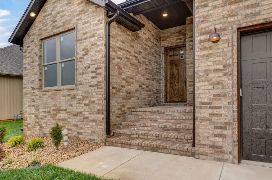 2971 W Teton Drive, Springfield, MO 65810 - Image #2