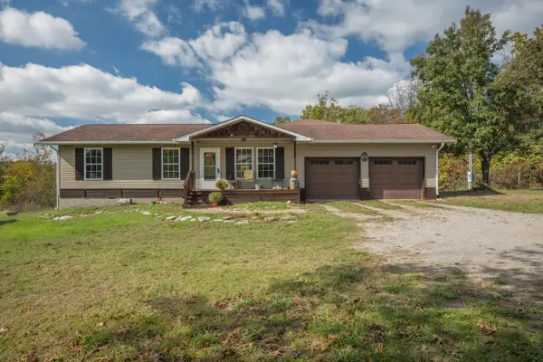 535 Dove Road, Goodman, MO 64843