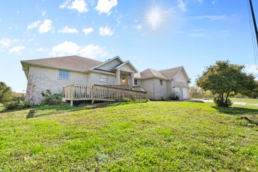 6419 Wexford Lane, Springfield, MO 65803 - Image #2