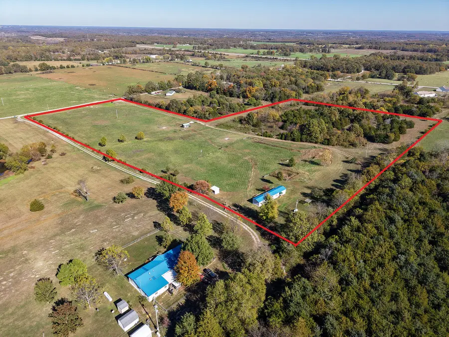 28 Mayflower Lane, Buffalo, MO 65622 - Image #3