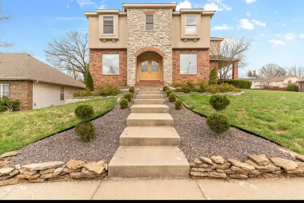 903 E Gaslight Drive, Springfield, MO 65810