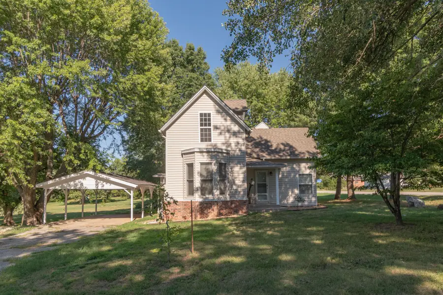 800 N Elm Street, Pierce City, MO 65723 - Image #2