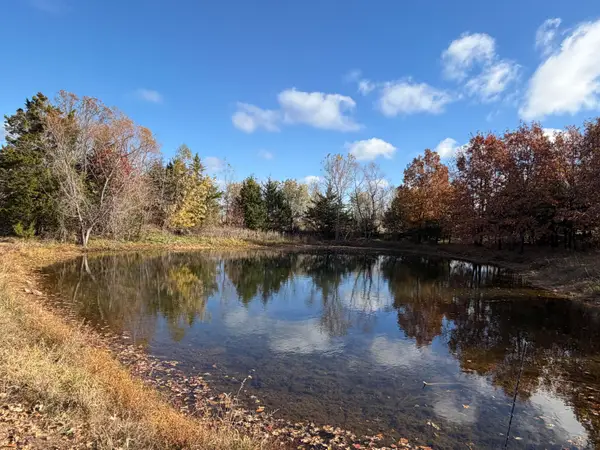 3505 SE 1379 Road, Weaubleau, MO 65774