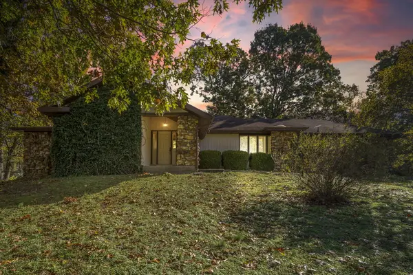 5024 S Farm Road 57, Republic, MO 65738