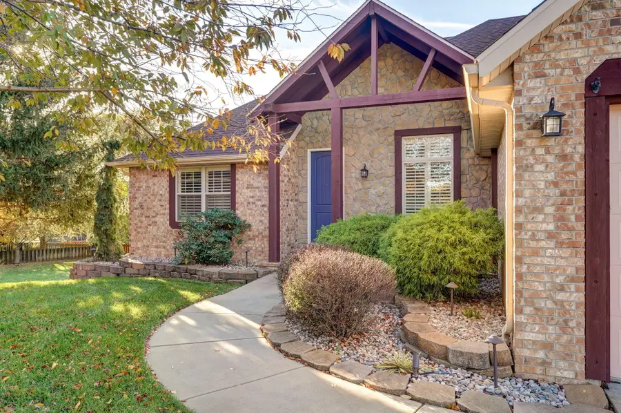 1428 N Cromwell Court, Springfield, MO 65802 - Image #2