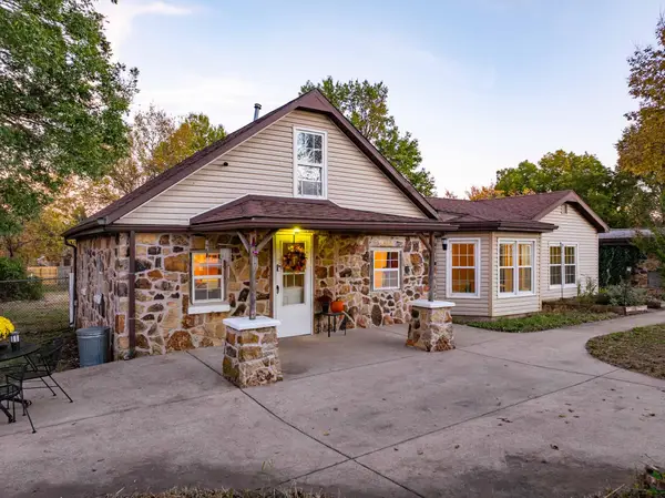 4360 W Mount Vernon Street, Springfield, MO 65802