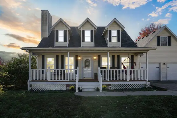 30 Southern Cross Drive, Clever, MO 65631