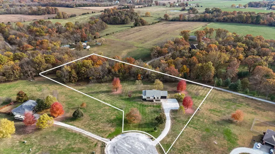 286 Remington Road, Clever, MO 65631 - Image #2