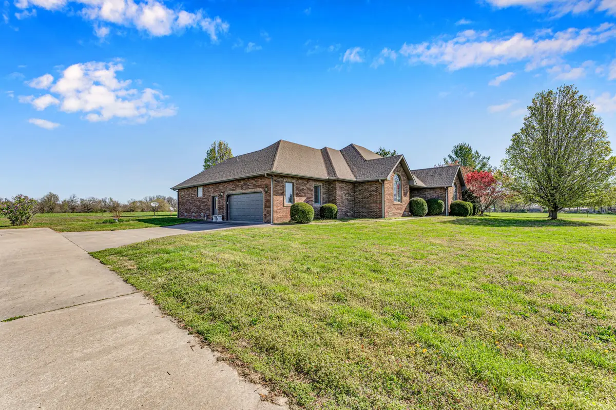 24370 Lawrence 2210, Aurora, MO 65605 - Image #1