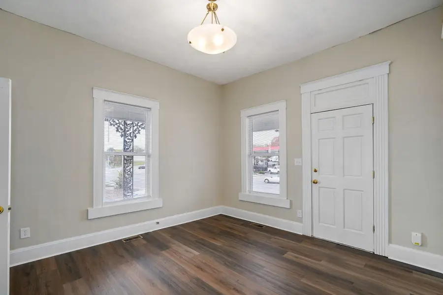 1530 N National Avenue, Springfield, MO 65803 - Image #3