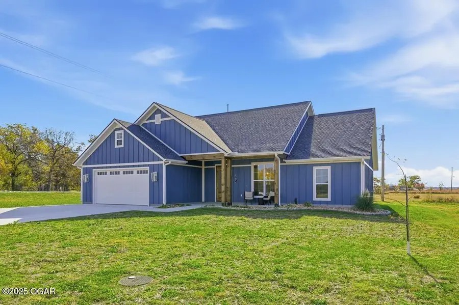 518 River Birch Circle, Galena, KS 66739 - Image #2