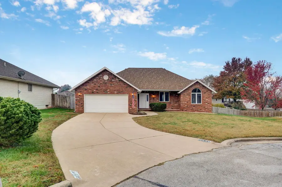 3431 S Briarwood Court, Springfield, MO 65807 - Image #2