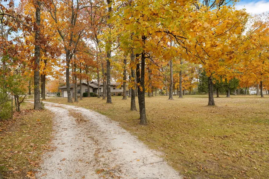 3195 E Southernview Road, Ozark, MO 65721 - Image #3