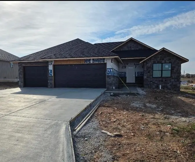 959 S Silverwood Lane, Nixa, MO 65714 - #1