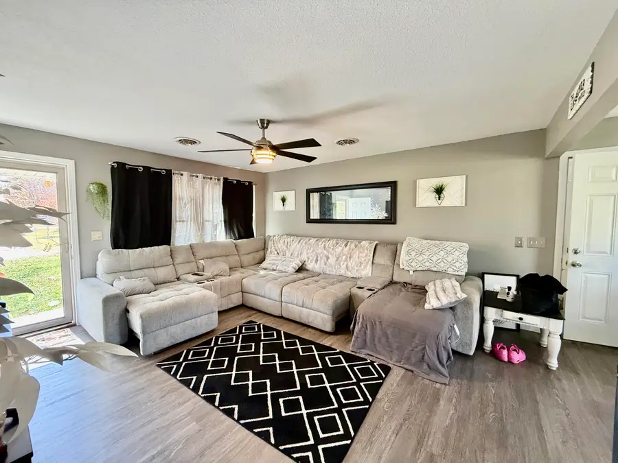 190 North Street, Houston, MO 65483 - Image #3