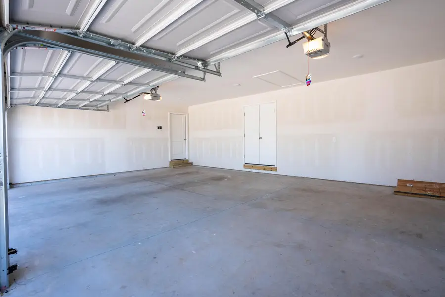 2380 S Cheri Drive, Bolivar, MO 65613 - Image #2