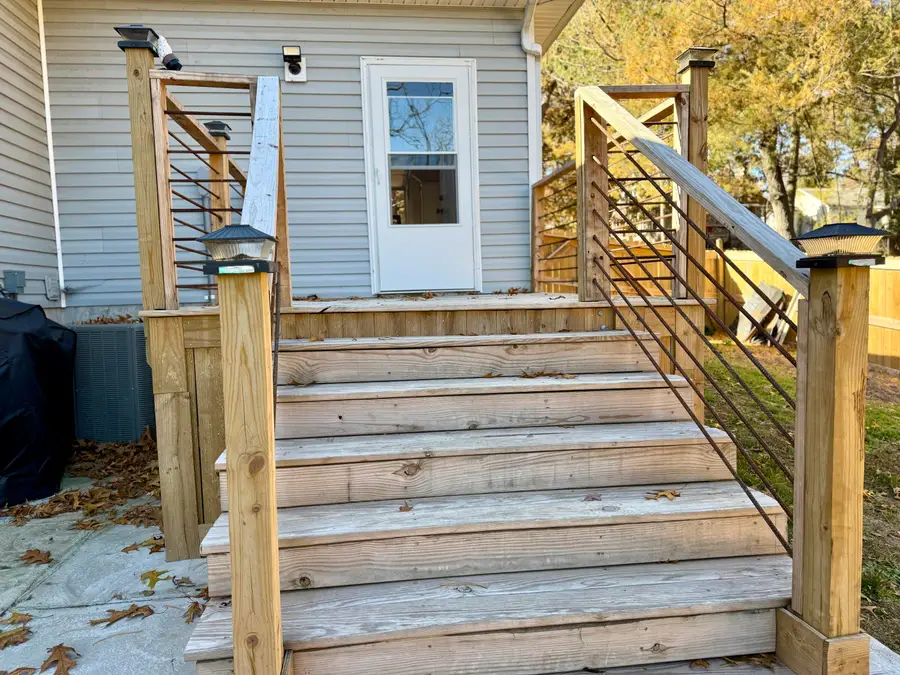 811 S Wood Street, Neosho, MO 64850 - Image #2