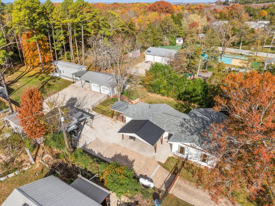 238 Dale Avenue, Hollister, MO 65672 - Image #2