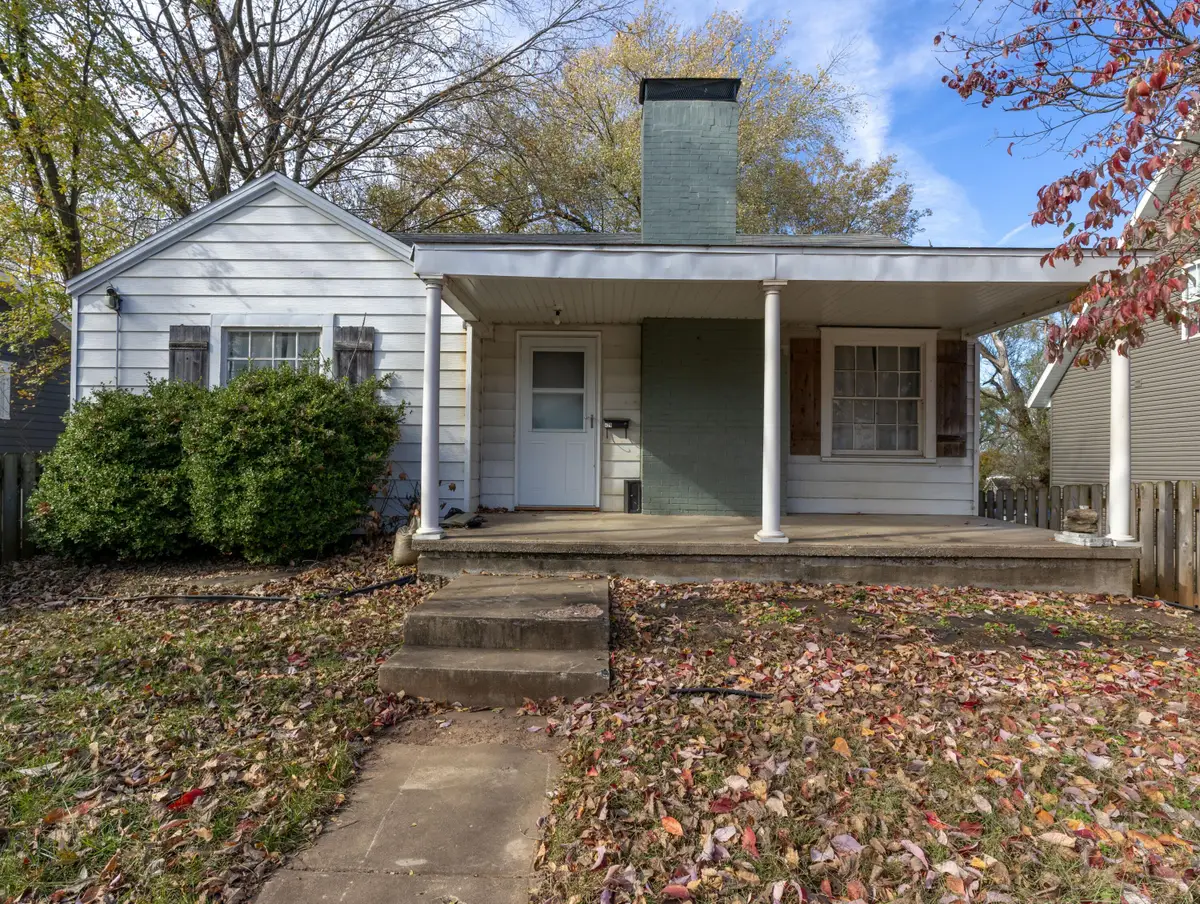 421 S Fort Avenue, Springfield, MO 65806 - #1