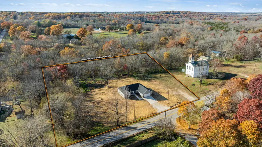 8347 N Farm Road 81, Walnut Grove, MO 65770 - Image #2